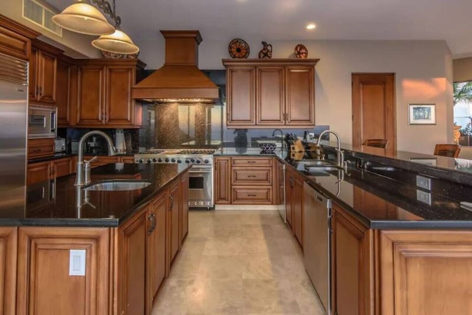 High end kitchen