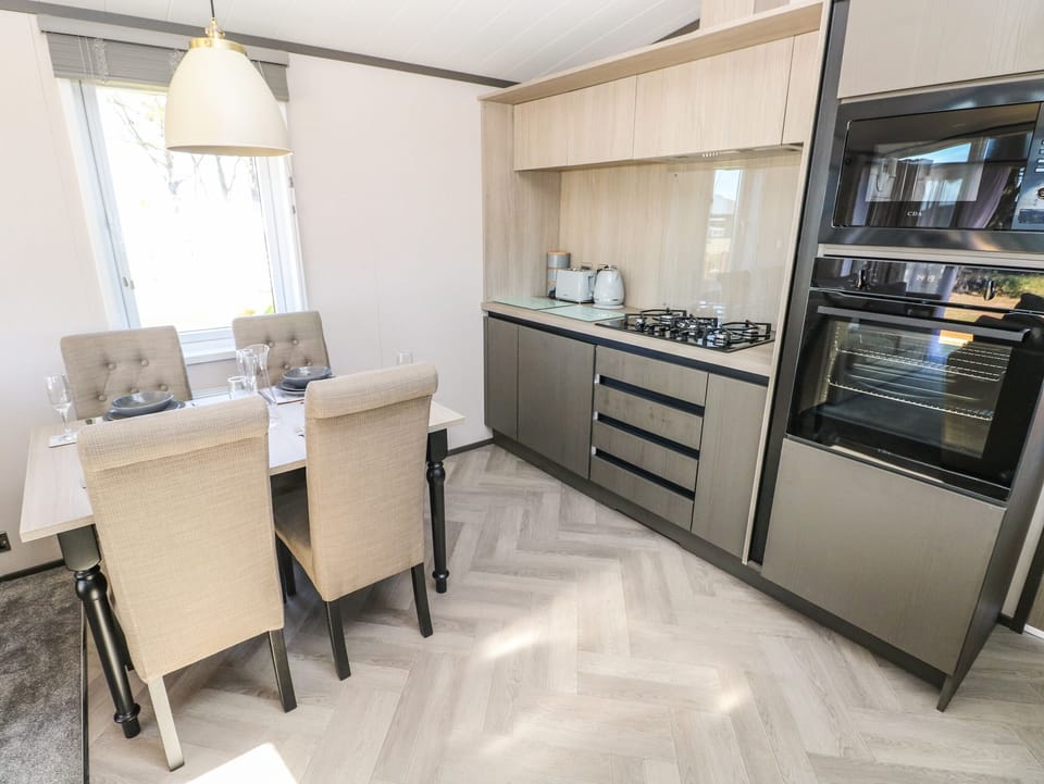 Fridge, dishwasher, electric kettle, toaster