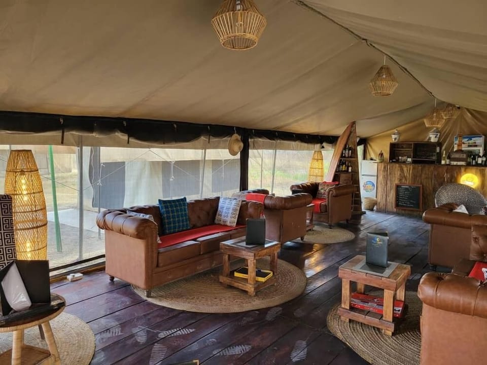 Africa Safari Ngorongoro Ndutu Luxury tent in Tanzania