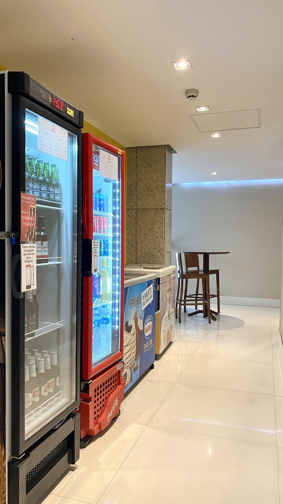 Vending machine