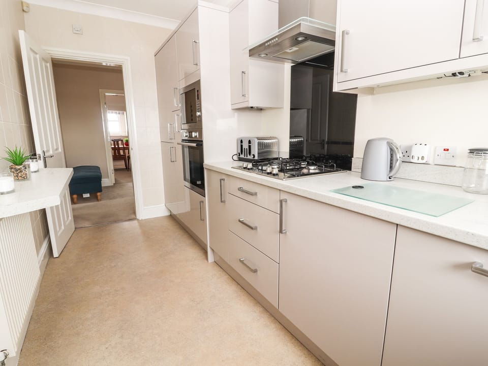 Fridge, dishwasher, electric kettle, toaster
