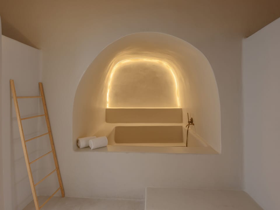 Superior Apartment, 3 Bedrooms, Terrace | Bathroom | Shower, free toiletries, hair dryer, bidet