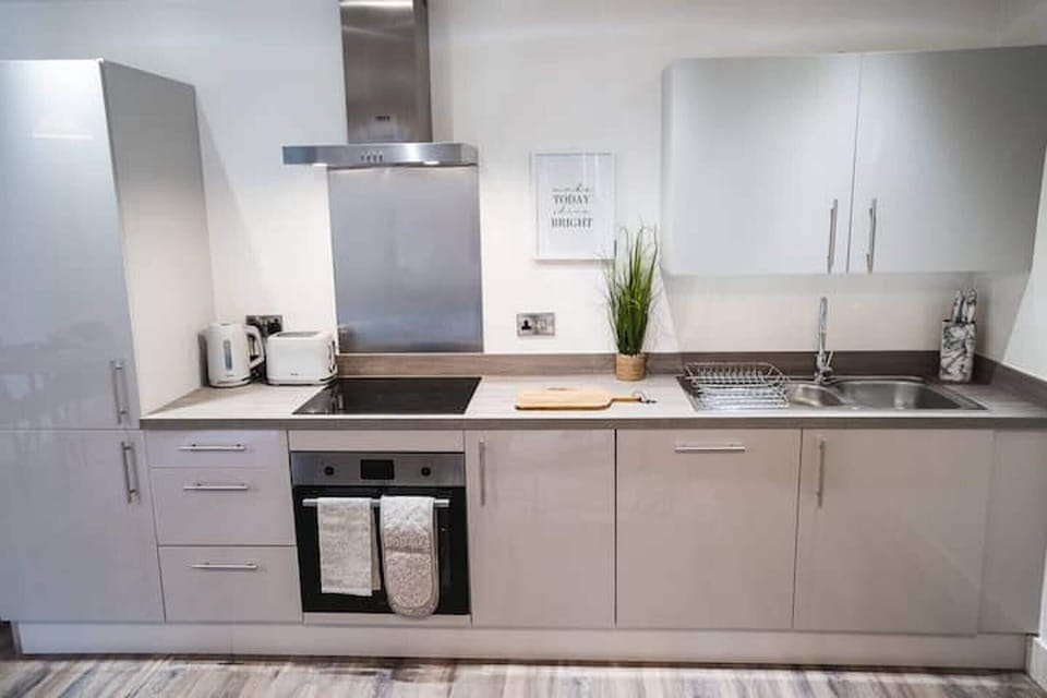 Panoramic Apartment, Accessible, Private Bathroom | Shared kitchen