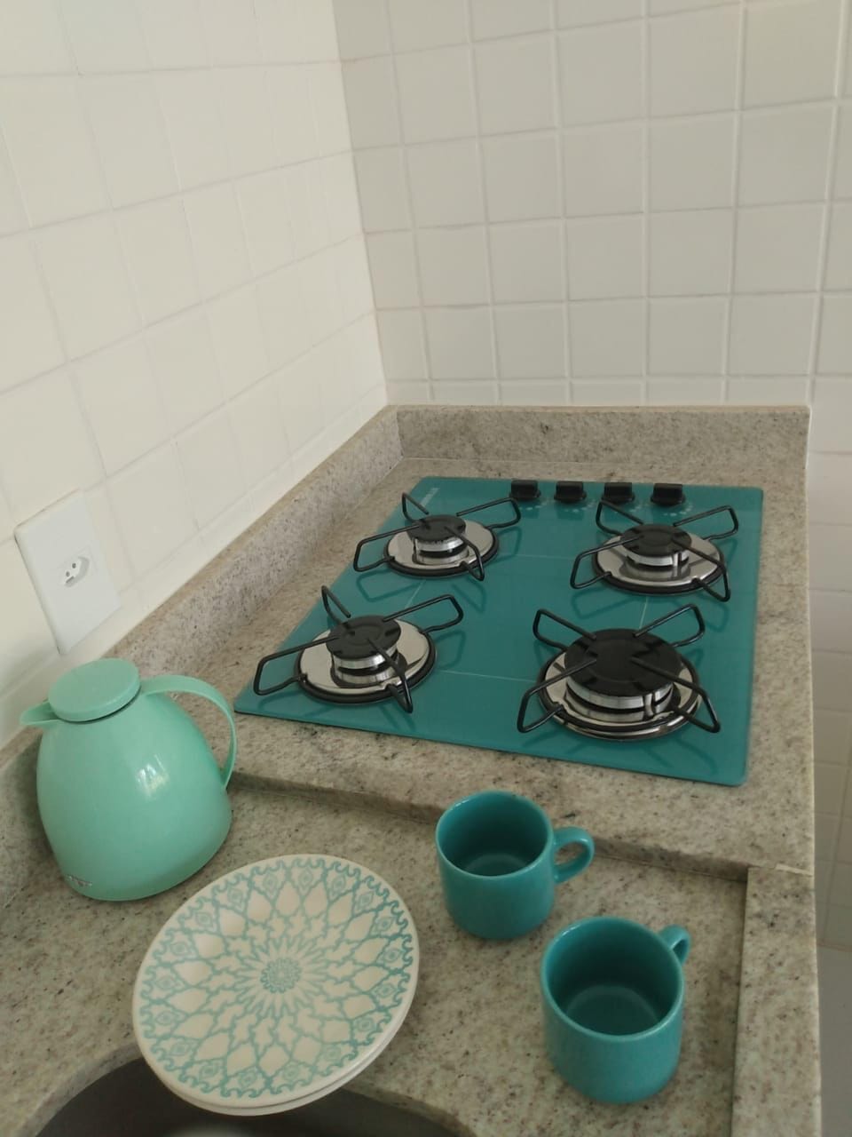 Comfort Room, Garden View, Ground Floor | Private kitchen | Mini-fridge, stovetop, blender, cookware/dishes/utensils
