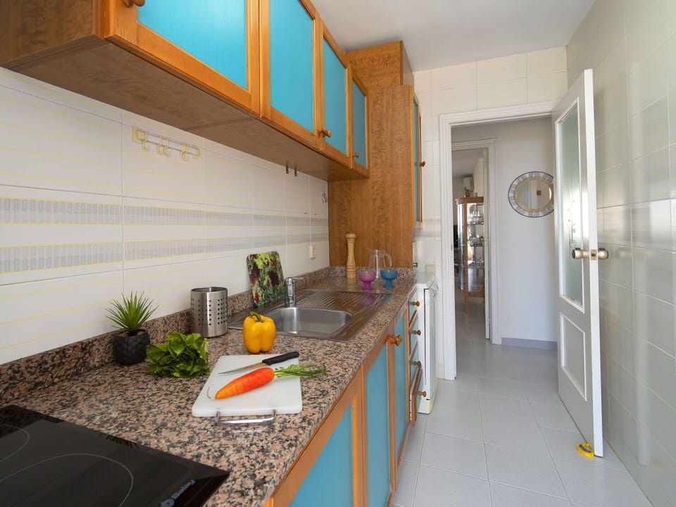 Property, Building, Cabinetry, Plant, Houseplant, Wood, Interior Design, Door, Countertop, Architecture