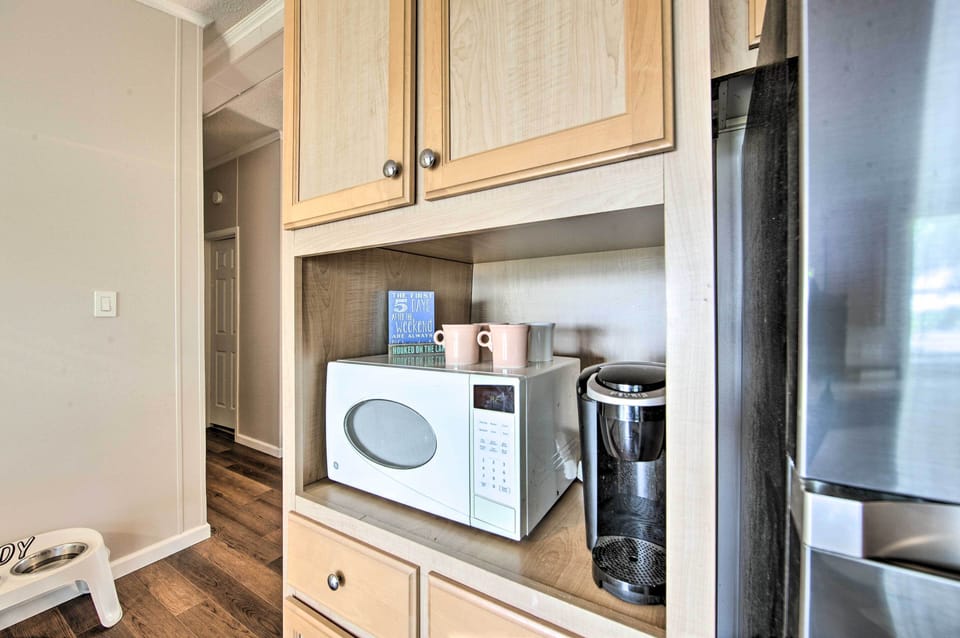 Kitchen | Cooking Basics | Coffee Maker | Toaster | Blender