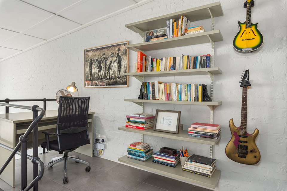 Classic Apartment | 1 bedroom, in-room safe, laptop workspace, iron/ironing board