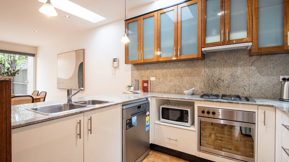 Fully equipped kitchen