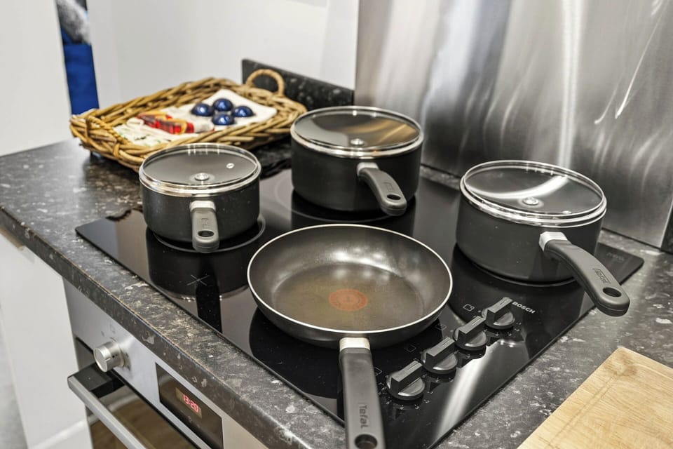 Cook up a storm or a simple breakfast; we’ve got you covered!
Our kitchen come with pots, pans, and essentials ready for your stay.