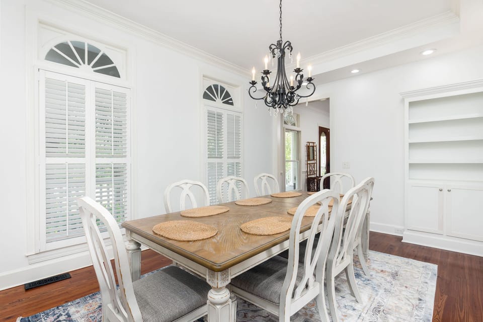 Inviting Dining Area highlighting dining table seating, open dining area