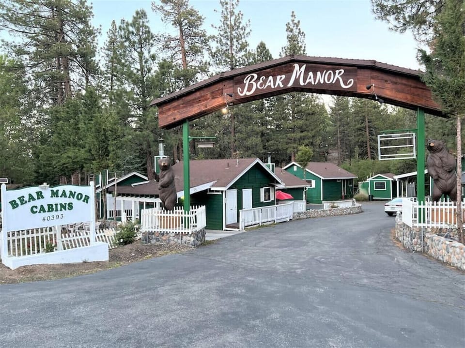 Bear Manor Entrance