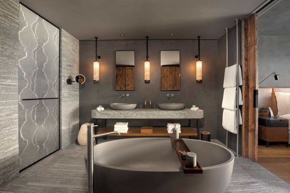 Superior Room, Terrace | Bathroom | Eco-friendly toiletries, hair dryer, bathrobes, slippers