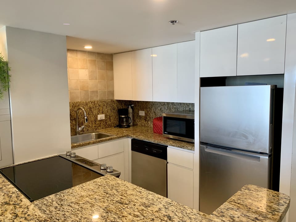 Fully stocked kitchen