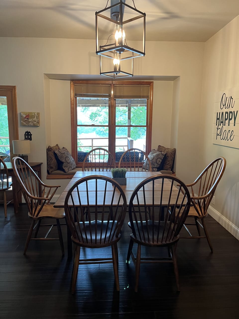 Dining Area with Riverview and enough chairs for 8+