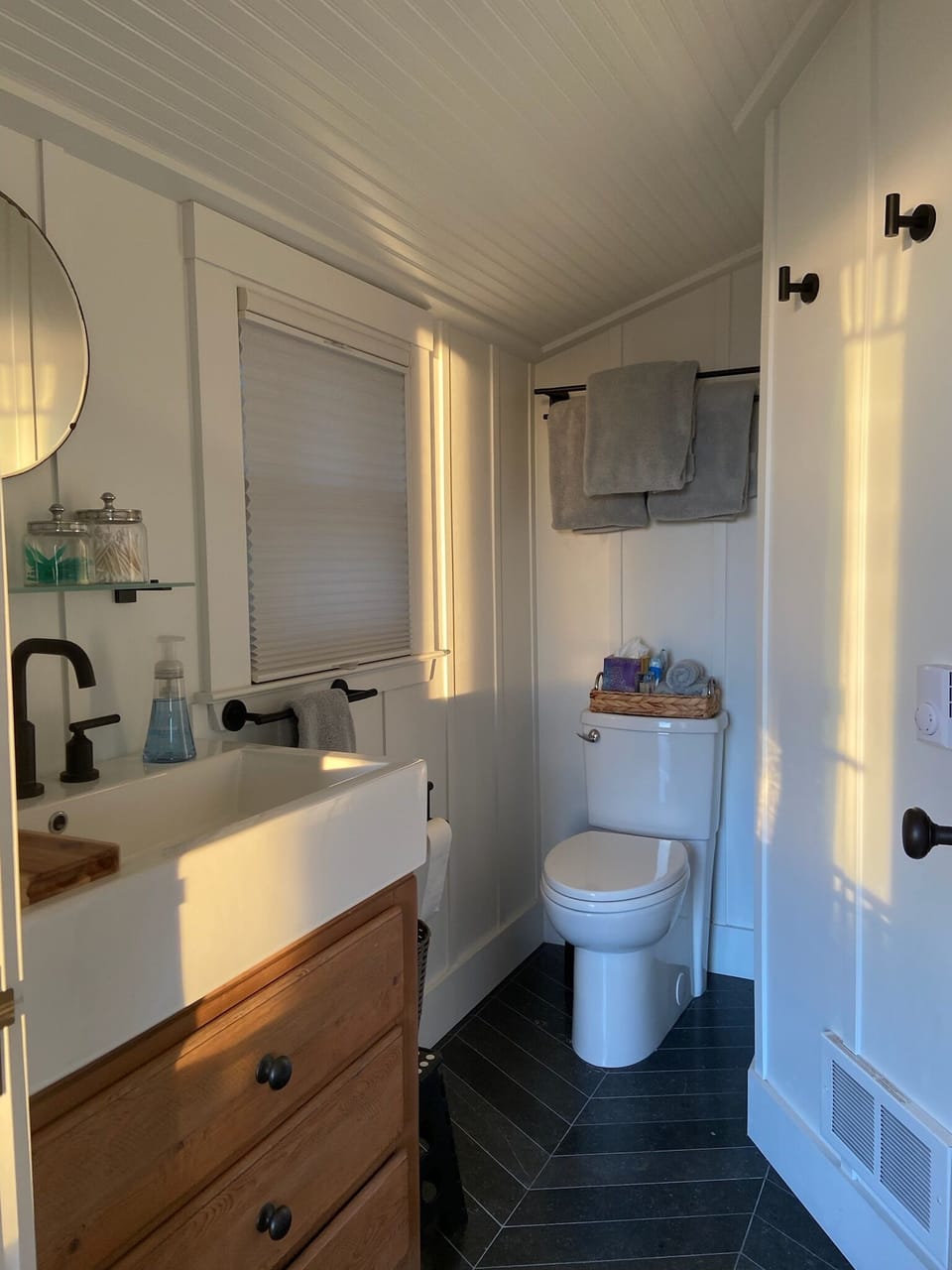 Full bath