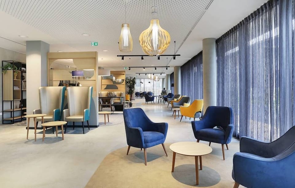 Our space features a desk - perfect for business travellers! Bedding configurations vary.