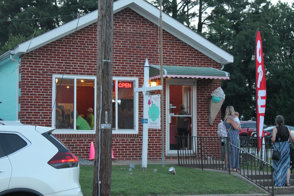Local ice cream shop within walking distance from house