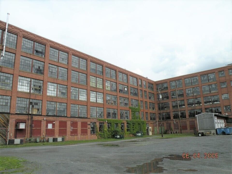 The South Side of the building located off of Memorial Ave