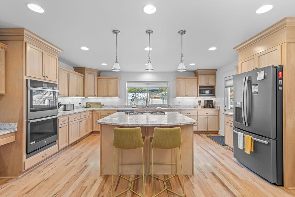 Fully loaded kitchen