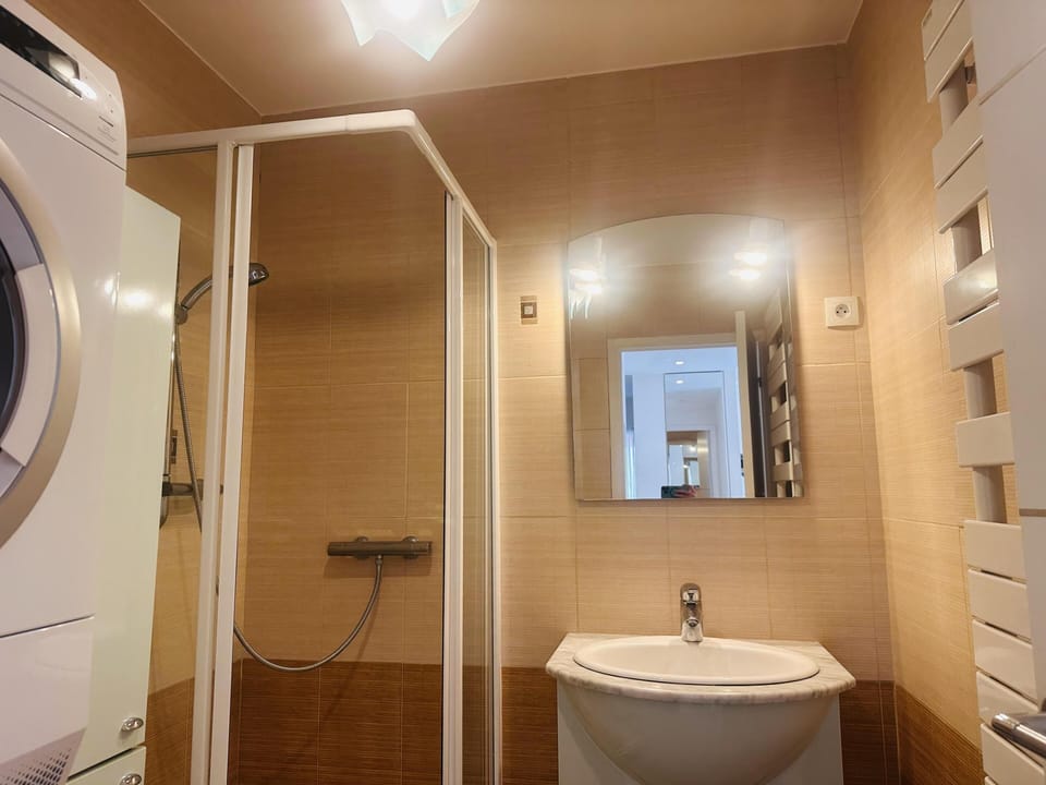 The shower room