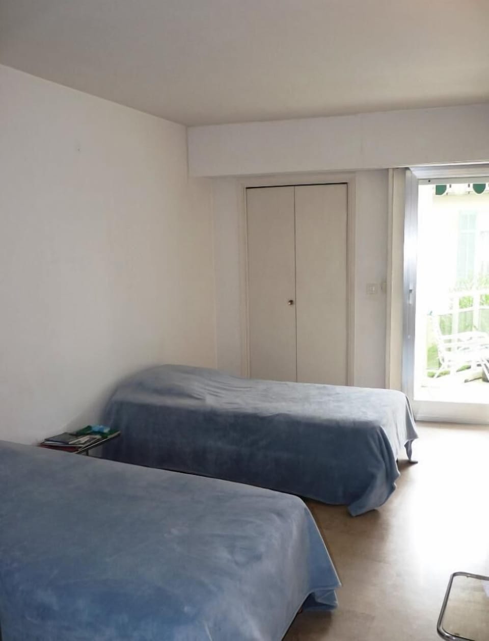 Another look at the third bedroom