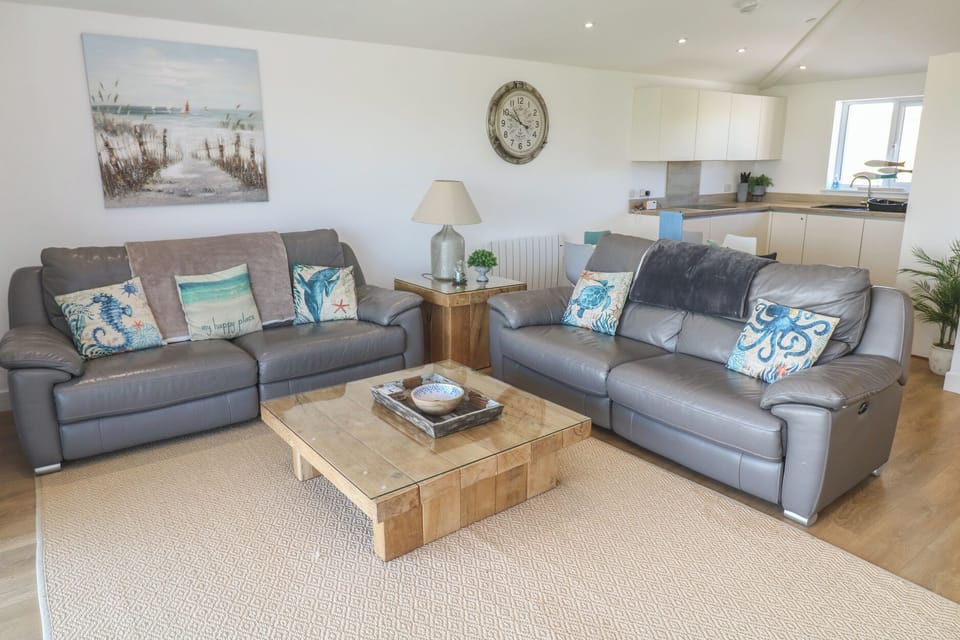 Cottage | Living area