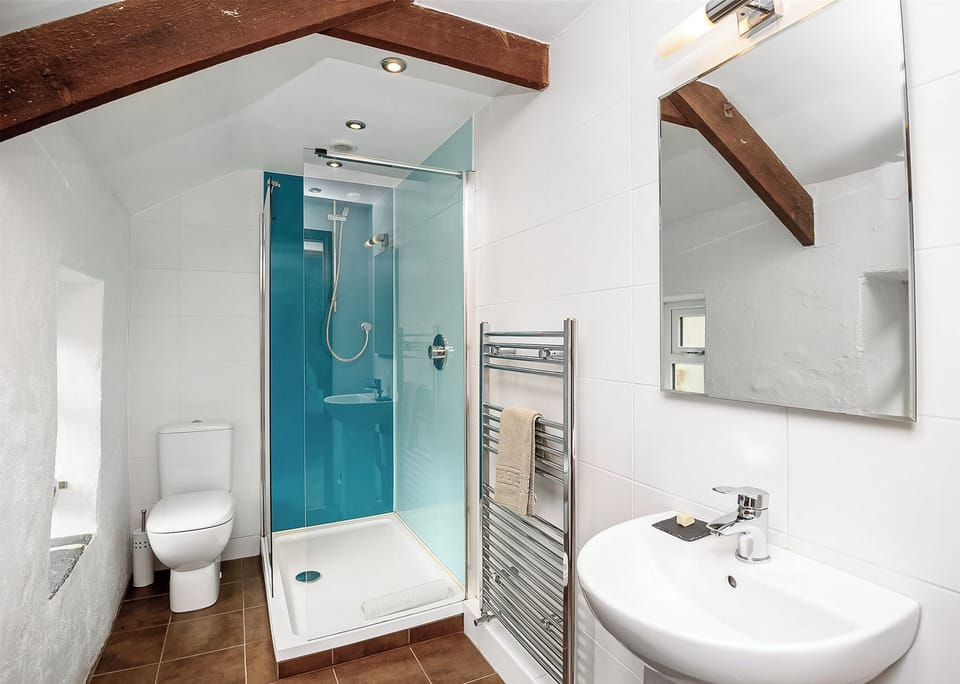 Shower, Bathroom, House