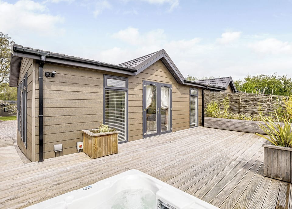 Exterior, Balcony Terrace, Whirlpool, House