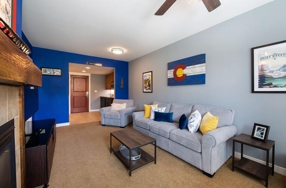 Condo, 1 Bedroom | 1 bedroom, iron/ironing board, free WiFi