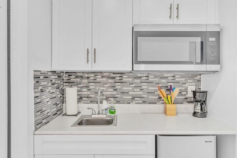 Kitchenette