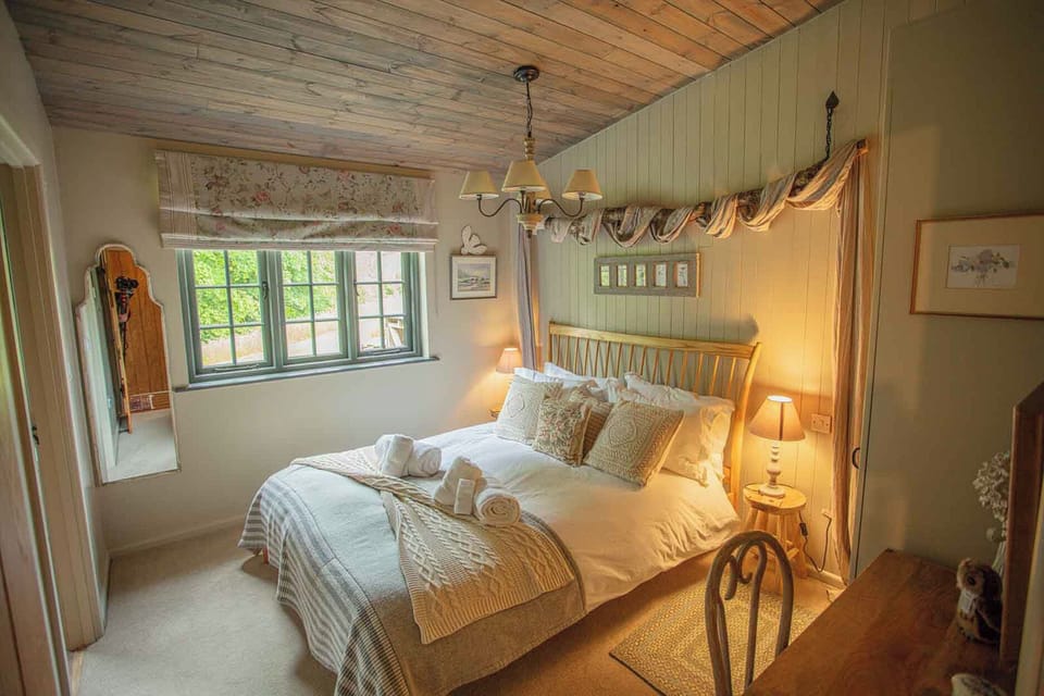 The Owl's Shack Cottage in England