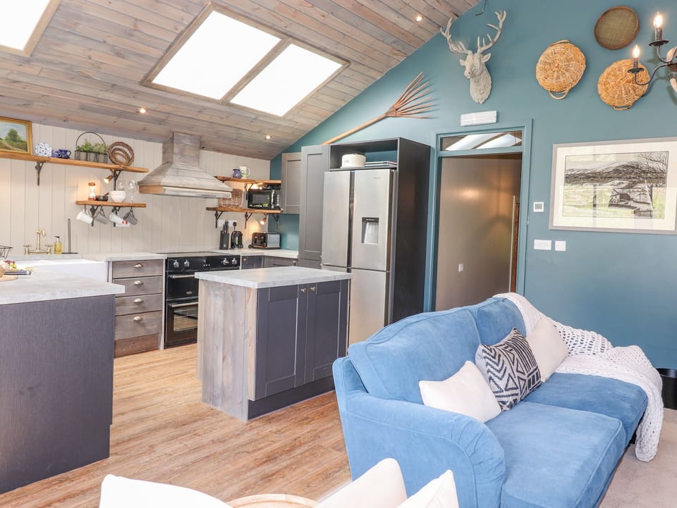 Fridge, dishwasher, electric kettle, toaster