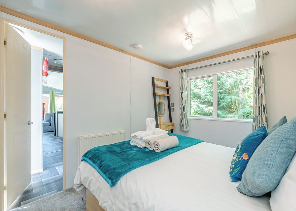 Bedroom, Bed, House