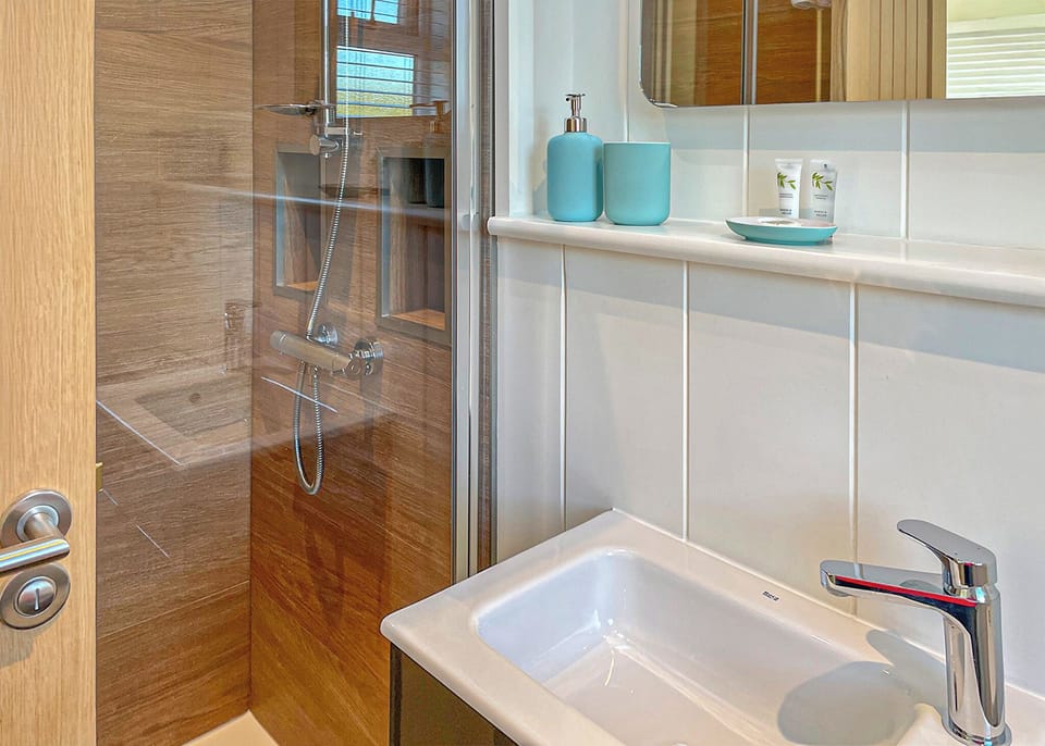 Shower, Bathroom, House