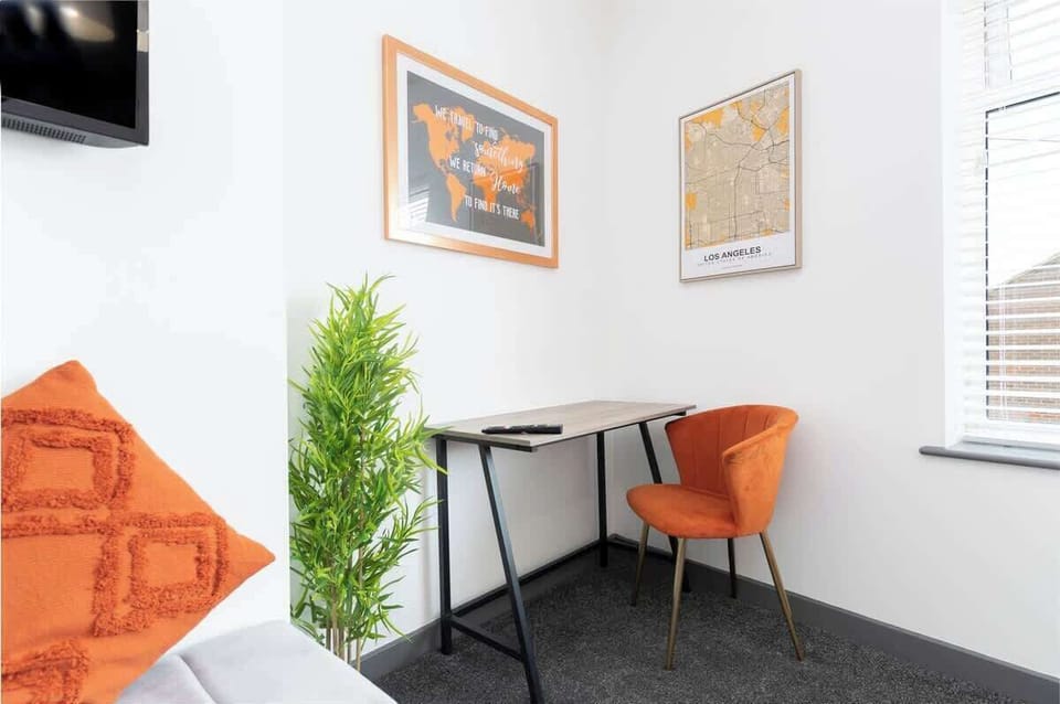 Get stuff done in style – your workspace awaits, perfect for work or a burst of inspiration