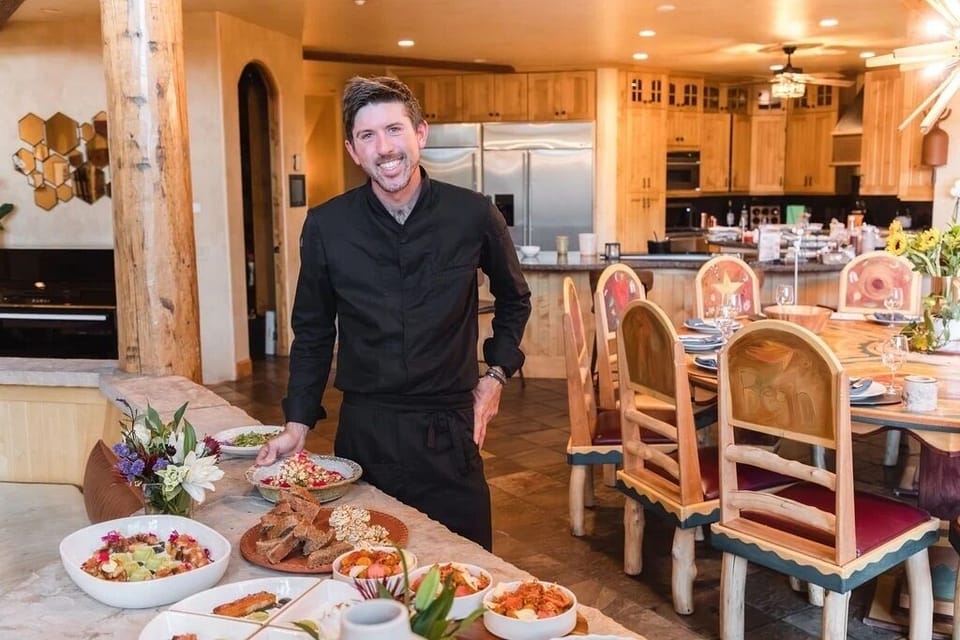 Chef-Curated Indulgence — Elevate every meal with private chef options—gourmet, personalized, and effortlessly luxurious. 🍽️✨