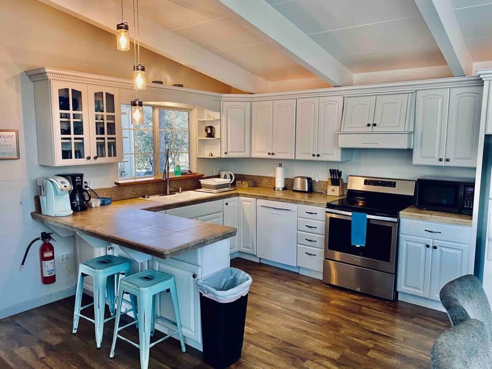 Kitchen Overview