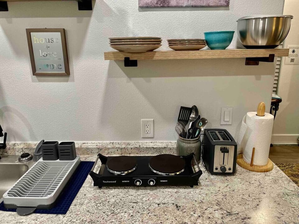 Cook plate and toaster