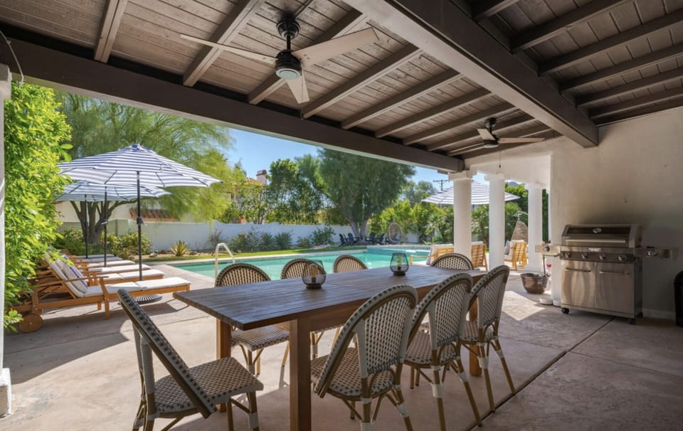 Covered Dining Patio