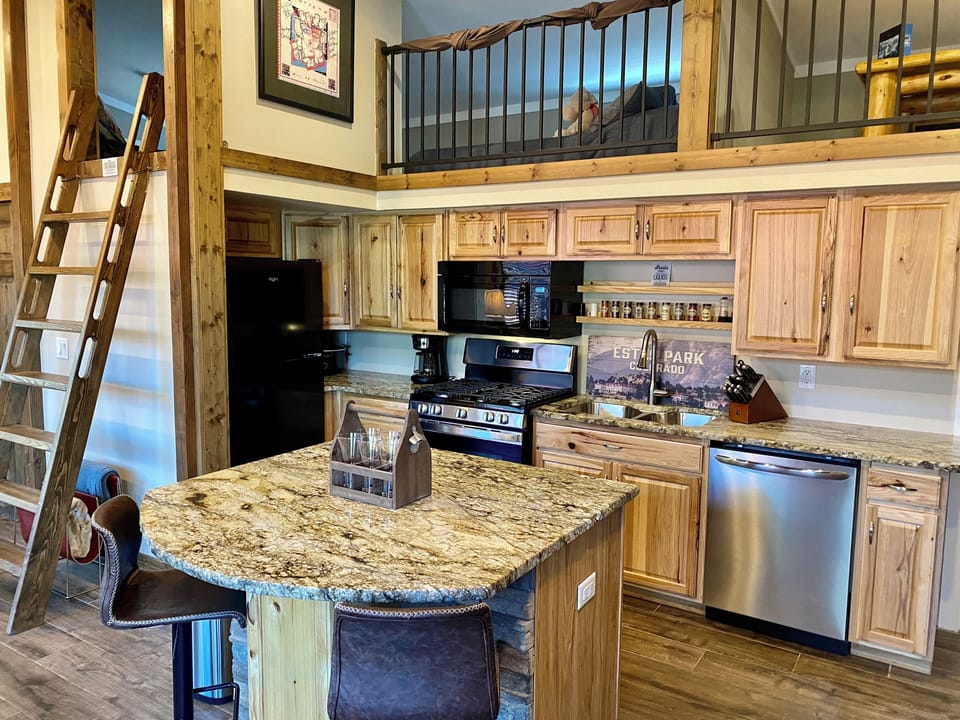 Gourmet kitchen