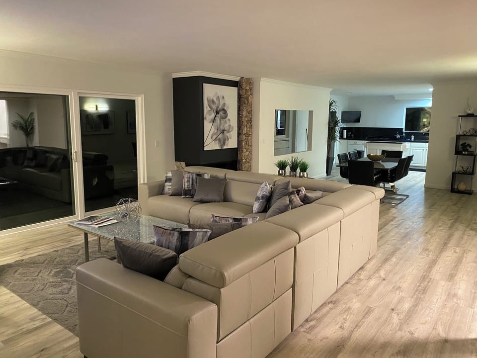 Huge Living room