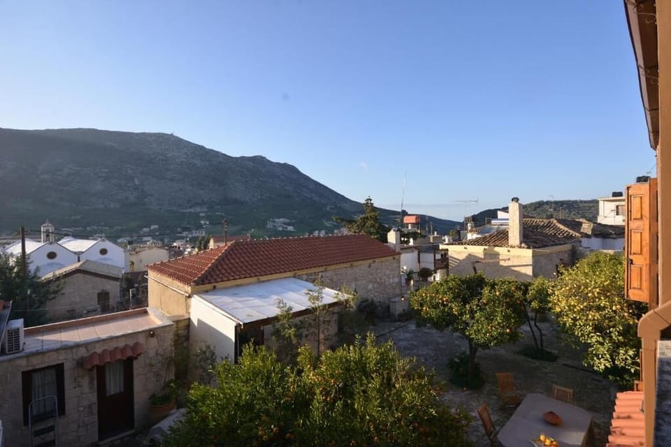 Traditional Suite, Multiple Beds | Soundproofing, free WiFi, bed sheets