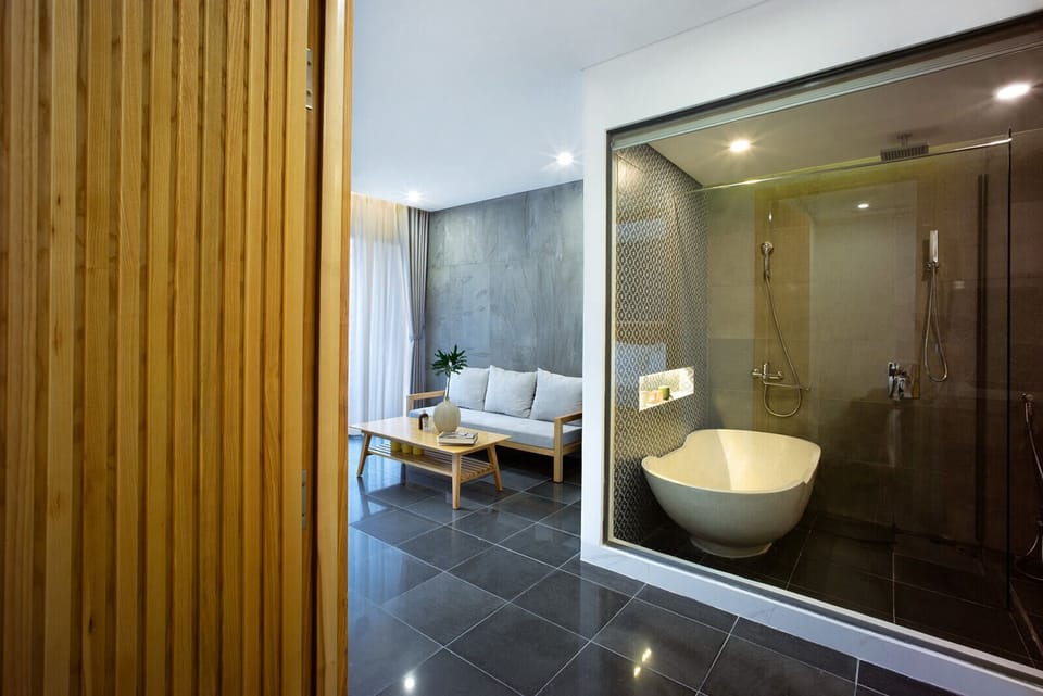 2 Bed Room | Living area | 60-inch Smart TV with digital channels, TV, Netflix