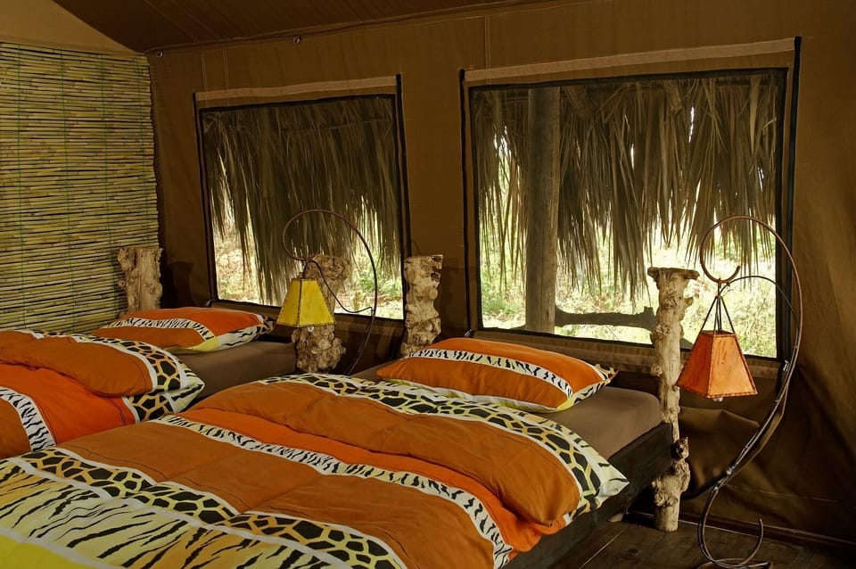 Deluxe Tent | Iron/ironing board, free WiFi