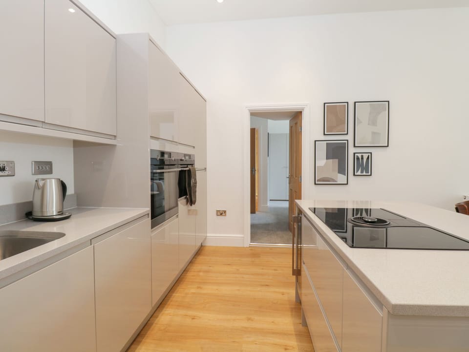 Fridge, dishwasher, electric kettle, toaster