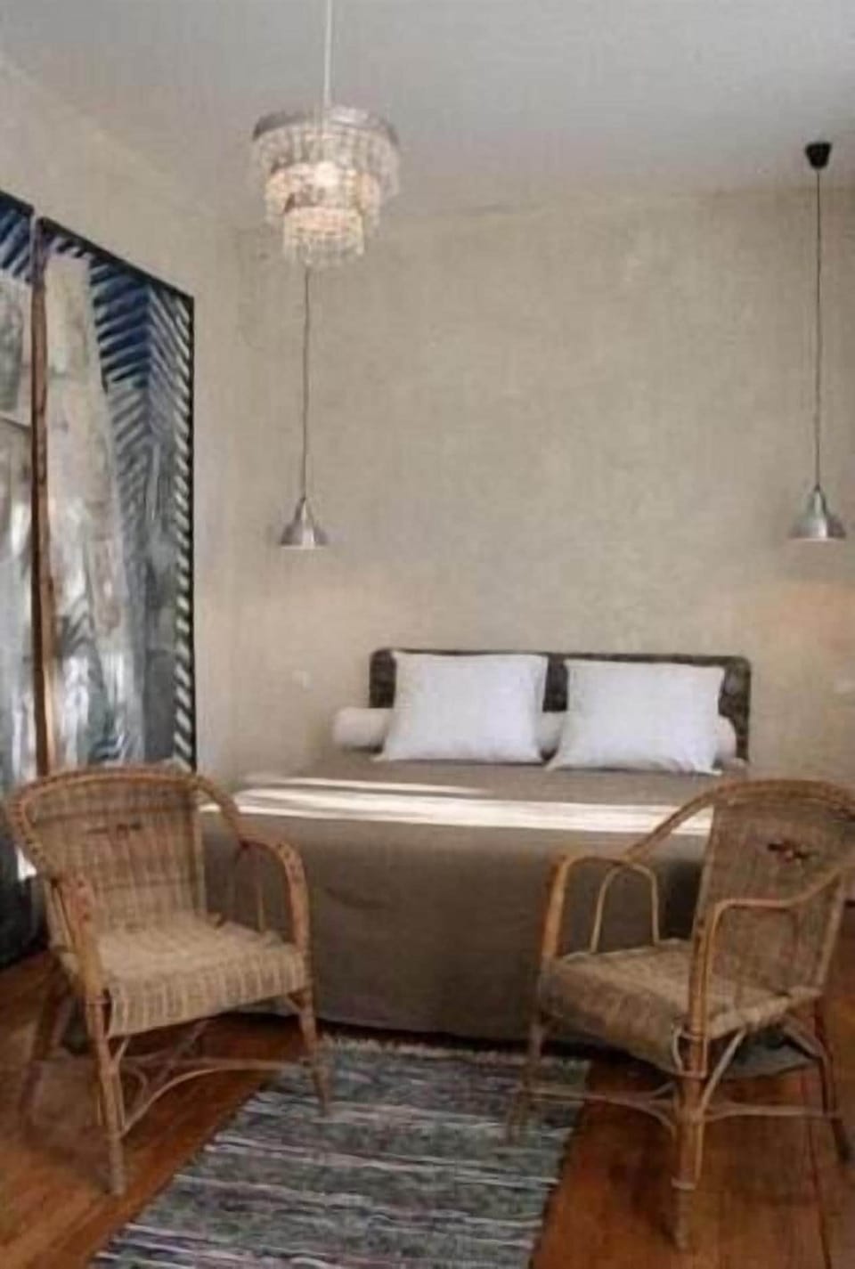 Individually decorated, desk, free WiFi, bed sheets