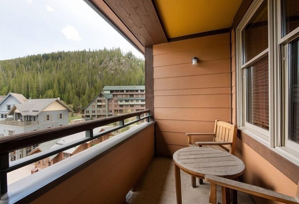 Condo, 1 Bedroom | Balcony