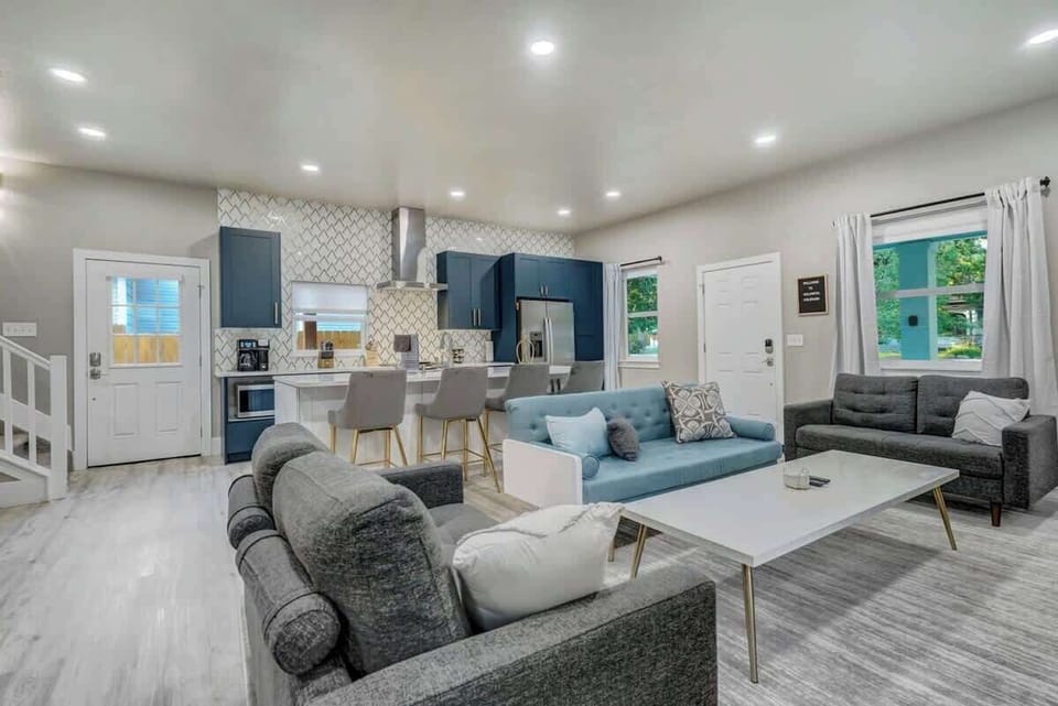 Our Living Room and Kitchen are Both Remarkably Spacious. Unwind in Comfort or Whip Up Your Favorite Snacks with Ease!