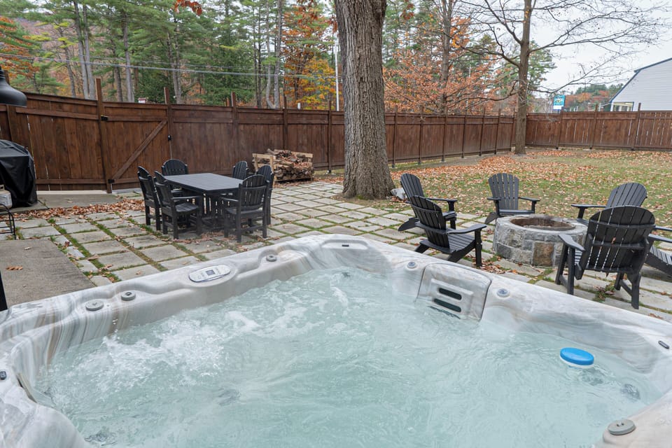 Hot tub