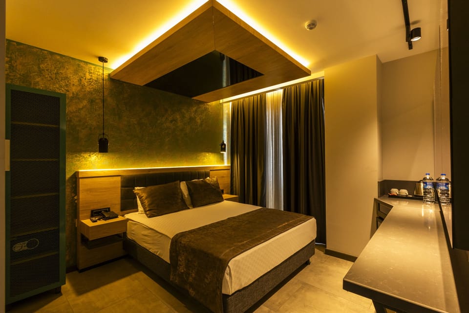 Minibar, in-room safe, blackout drapes, soundproofing